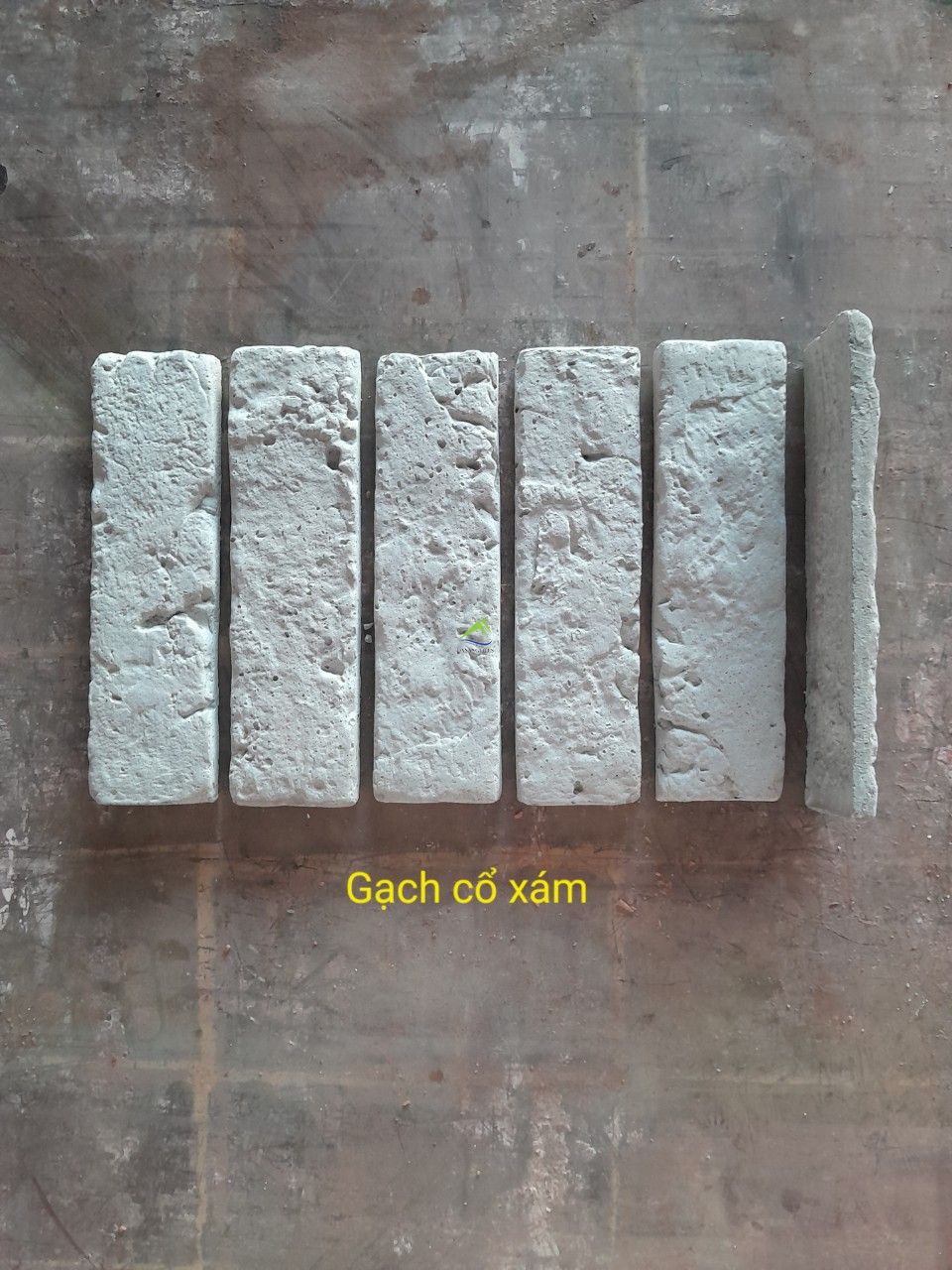 GẠCH CỔ XÁM