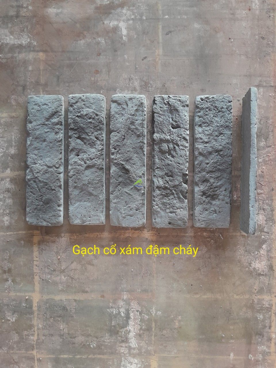 GẠCH CỔ XÁM ĐẬM CHÁY